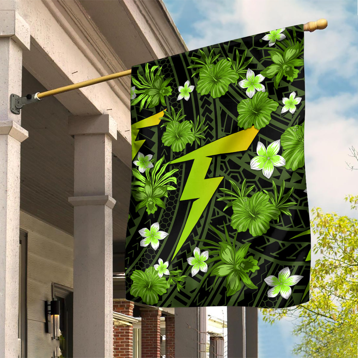 Australian Thunder Cricket Garden Flag Baeuty Pacific Hibiscus and Polynesian Pattern - Vibe Hoodie Shop