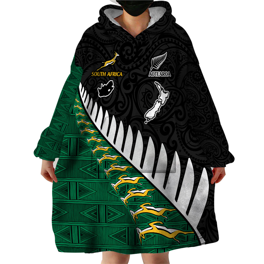 South Africa and Aotearoa Rugby Wearable Blanket Hoodie Springboks Black Fern Maori Vibe - Vibe Hoodie Shop