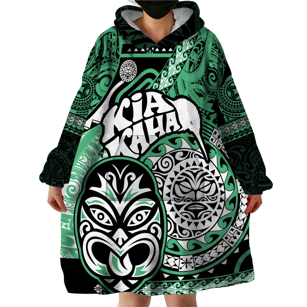 Te Reo Maori New Zealand Wearable Blanket Hoodie Aotearoa Kia Haka Maori Tribal Tattoo Green Style - Vibe Hoodie Shop