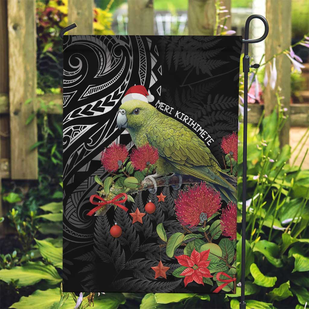 Meri Kirihimete Kakapo Garden Flag Black Silver Fern Christmas Vibe - Vibe Hoodie Shop