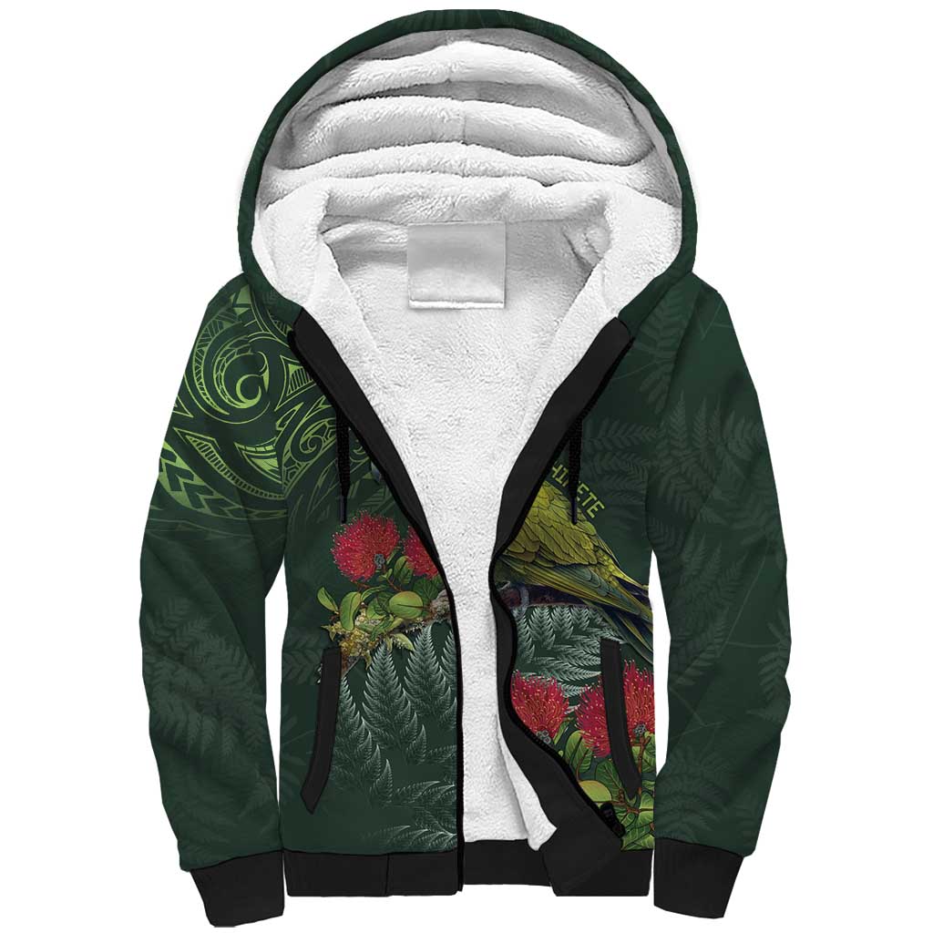 Meri Kirihimete Kakapo Sherpa Hoodie Green Silver Fern Christmas Vibe - Vibe Hoodie Shop