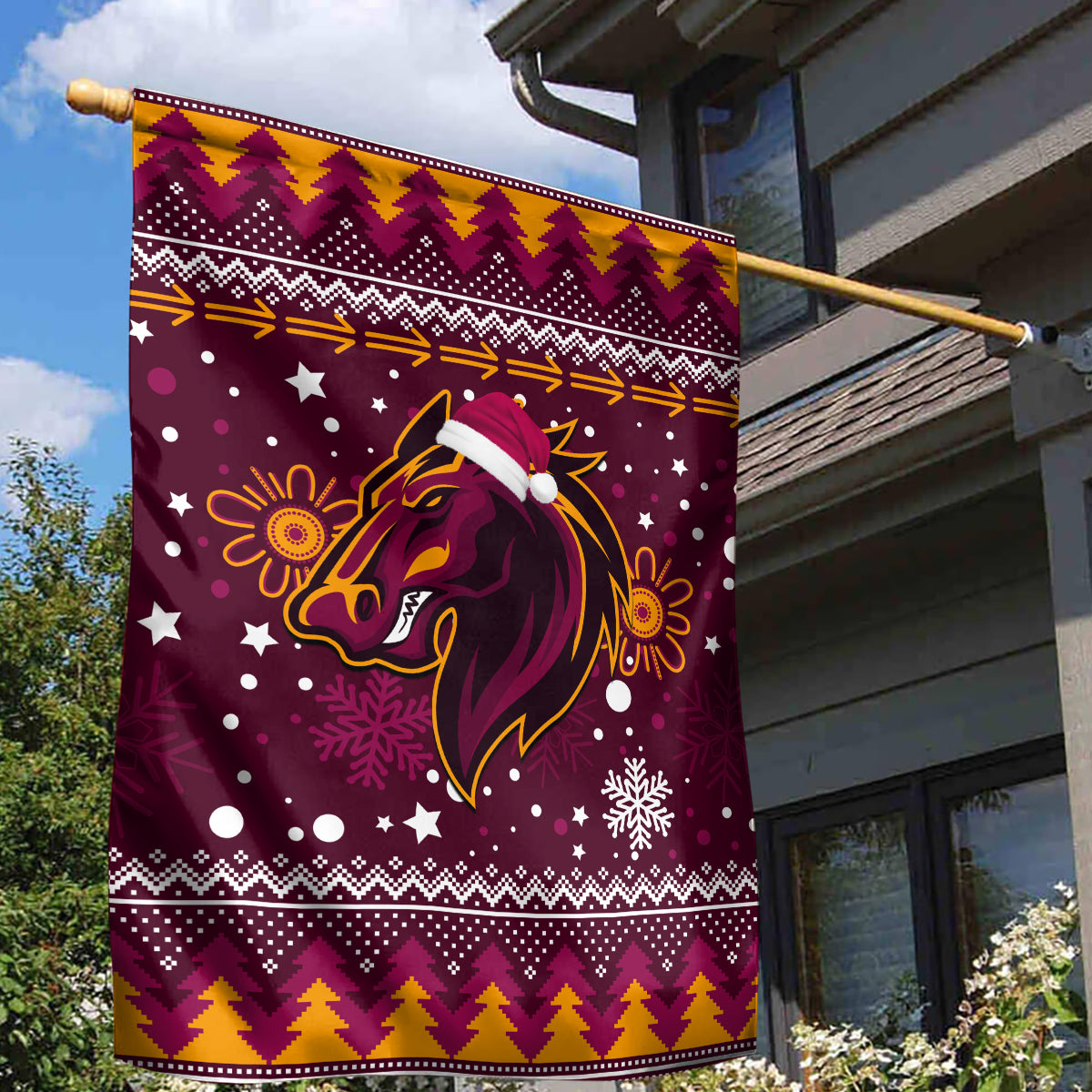 Broncos Rugby Garden Flag Heart Of All Queenland 2023 Christmas Vibe Unique - Vibe Hoodie Shop