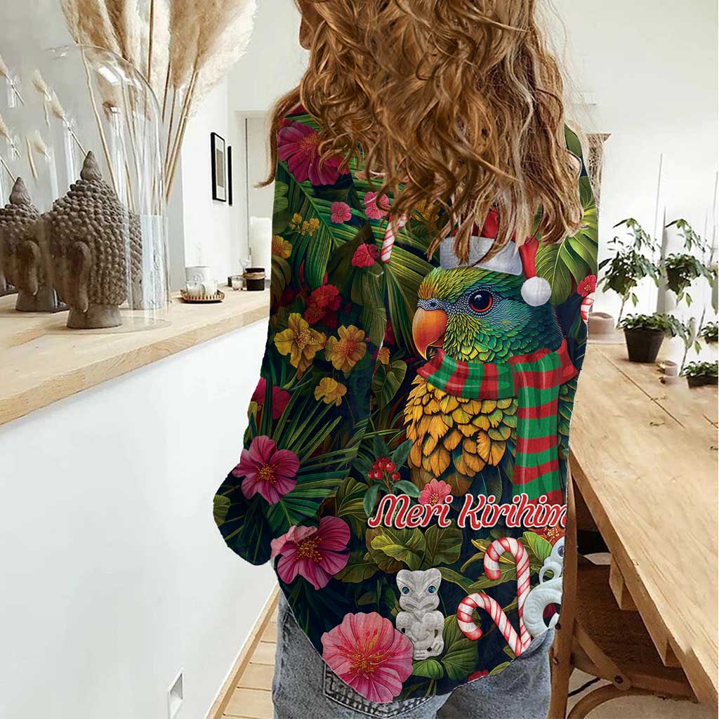Meri Kirihimete Kakapo Santa Women Casual Shirt Merry Christmas with Tropical Vibe - Vibe Hoodie Shop