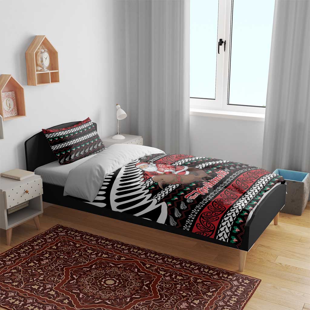 New Zealand Kiwi Santa Christmas Bedding Set He Wairua Kirihimete - Vibe Hoodie