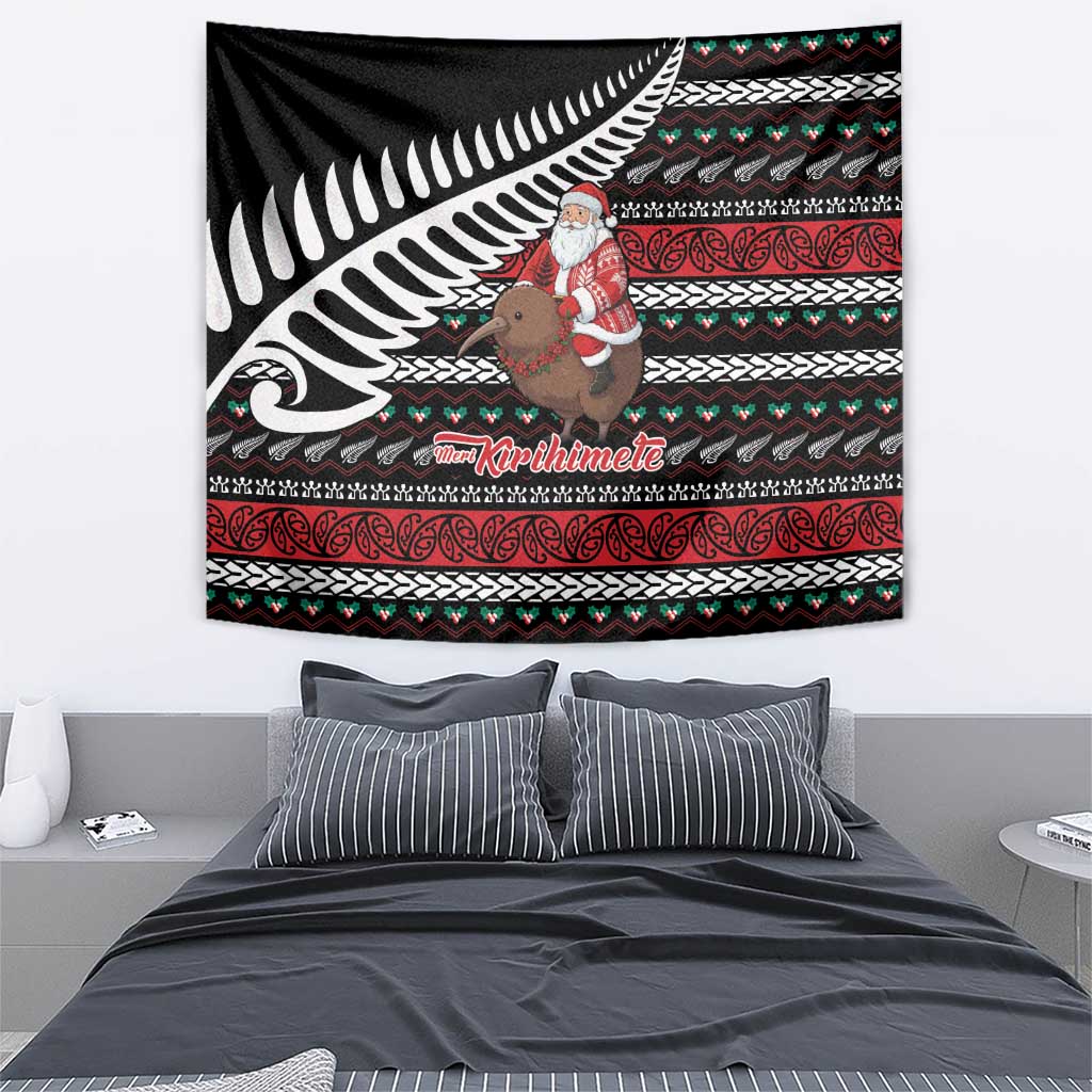 New Zealand Kiwi Santa Christmas Tapestry He Wairua Kirihimete - Vibe Hoodie