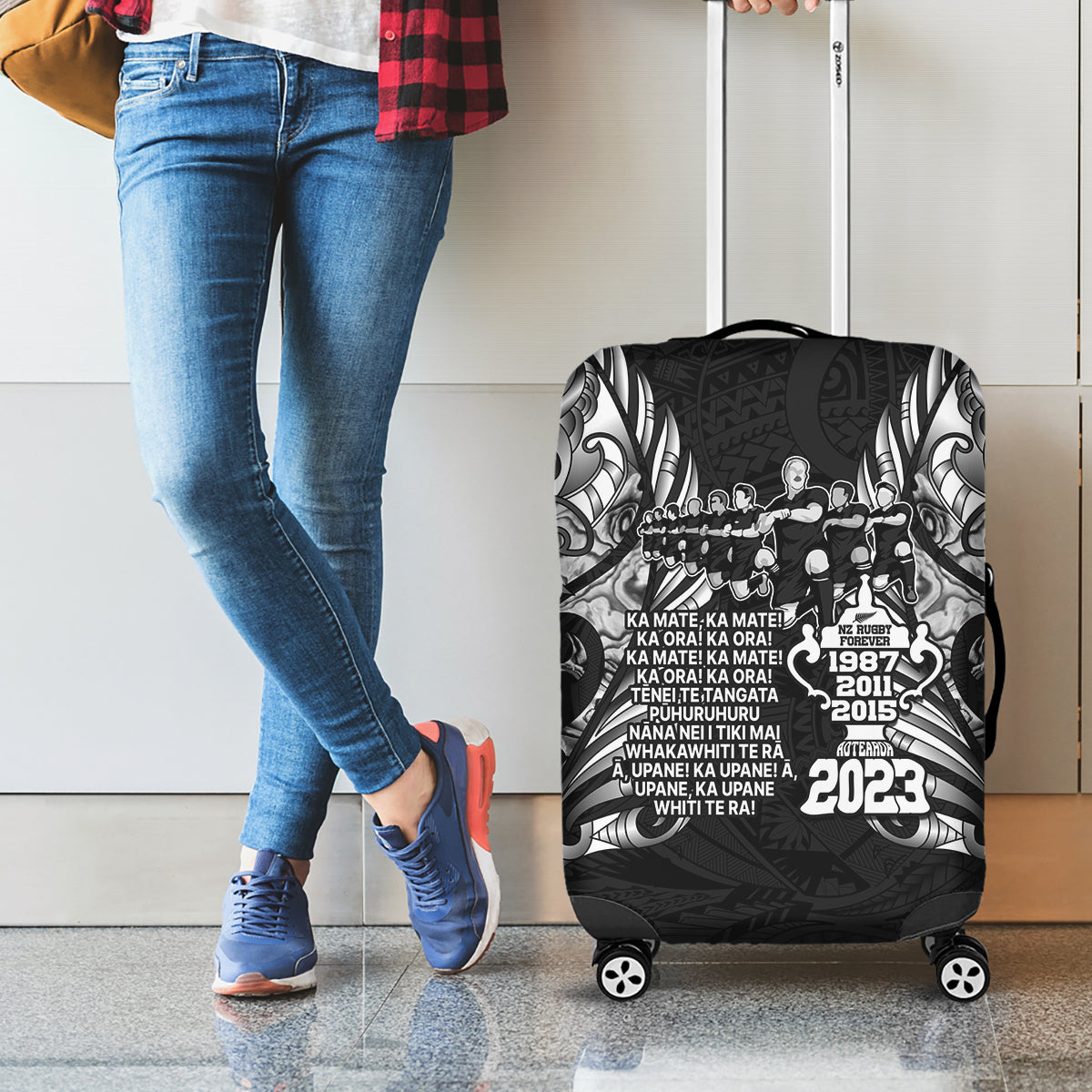 New Zealand Rugby Luggage Cover Black Haka Dance With NZ Champions History - Vibe Hoodie Shop