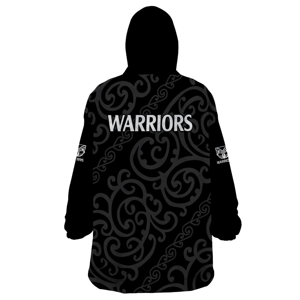 new-zealand-warriors-rugby-wearable-blanket-hoodie-proud-to-maori-warriors
