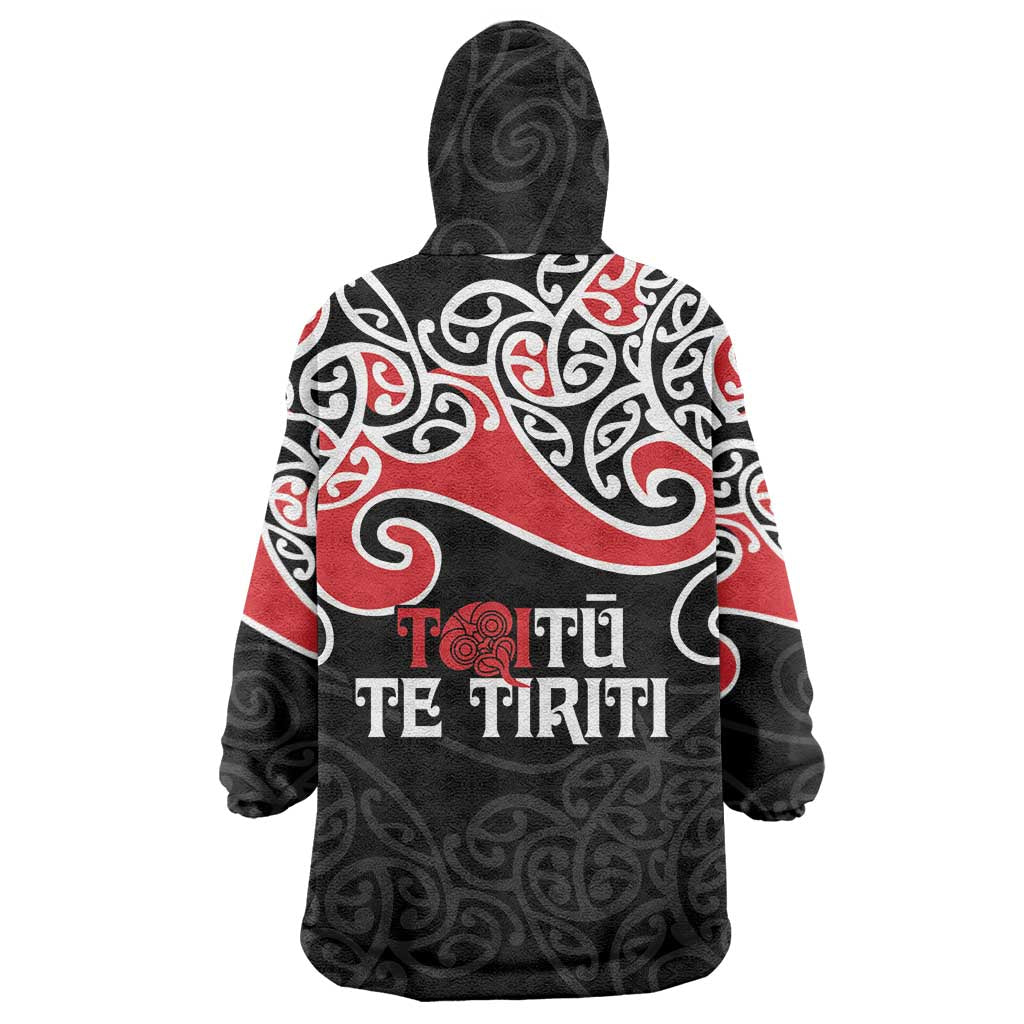 Aotearoa Toitu Te Tiriti Wearable Blanket Hoodie New Zealand Stand Together Stand Stronger - Vibe Hoodie Shop