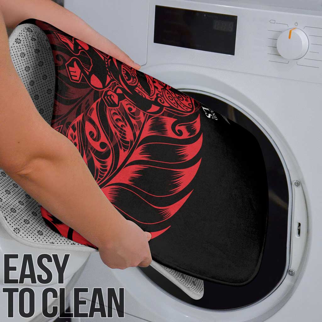 New Zealand Lawn Bowls Bathroom Set Red Maori Warrior Tribal Silver Fern - Vibe Hoodie