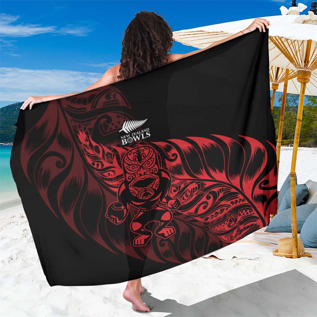 New Zealand Lawn Bowls Sarong Red Maori Warrior Tribal Silver Fern - Vibe Hoodie