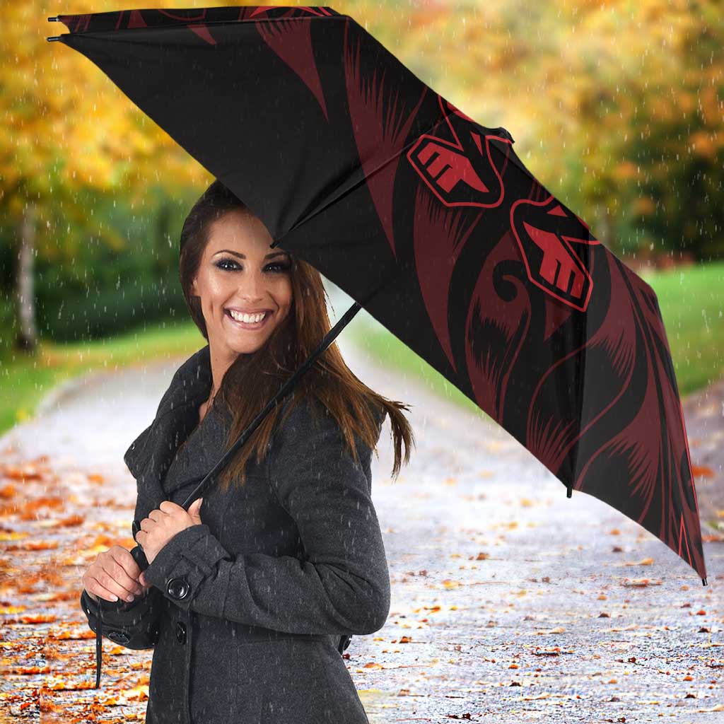 New Zealand Lawn Bowls Umbrella Red Maori Warrior Tribal Silver Fern - Vibe Hoodie