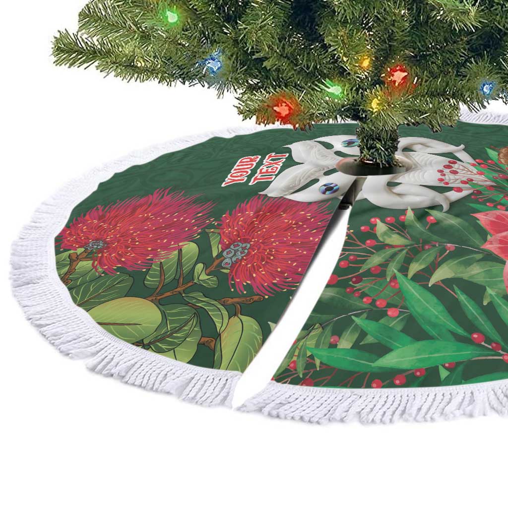 Maori Wheku Meri Kirihimete Personalised Tree Skirt All Green Indigenous Maori Motif - Vibe Hoodie