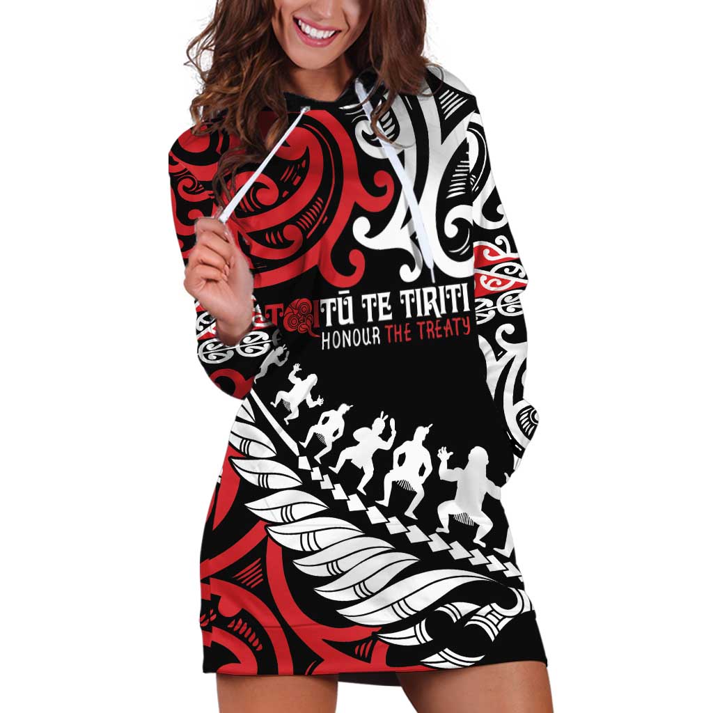 Honour The Treaty New Zealand Personalised Hoodie Dress Toitu Te Tiriti Half Fern with Haka dance - Vibe Hoodie Shop