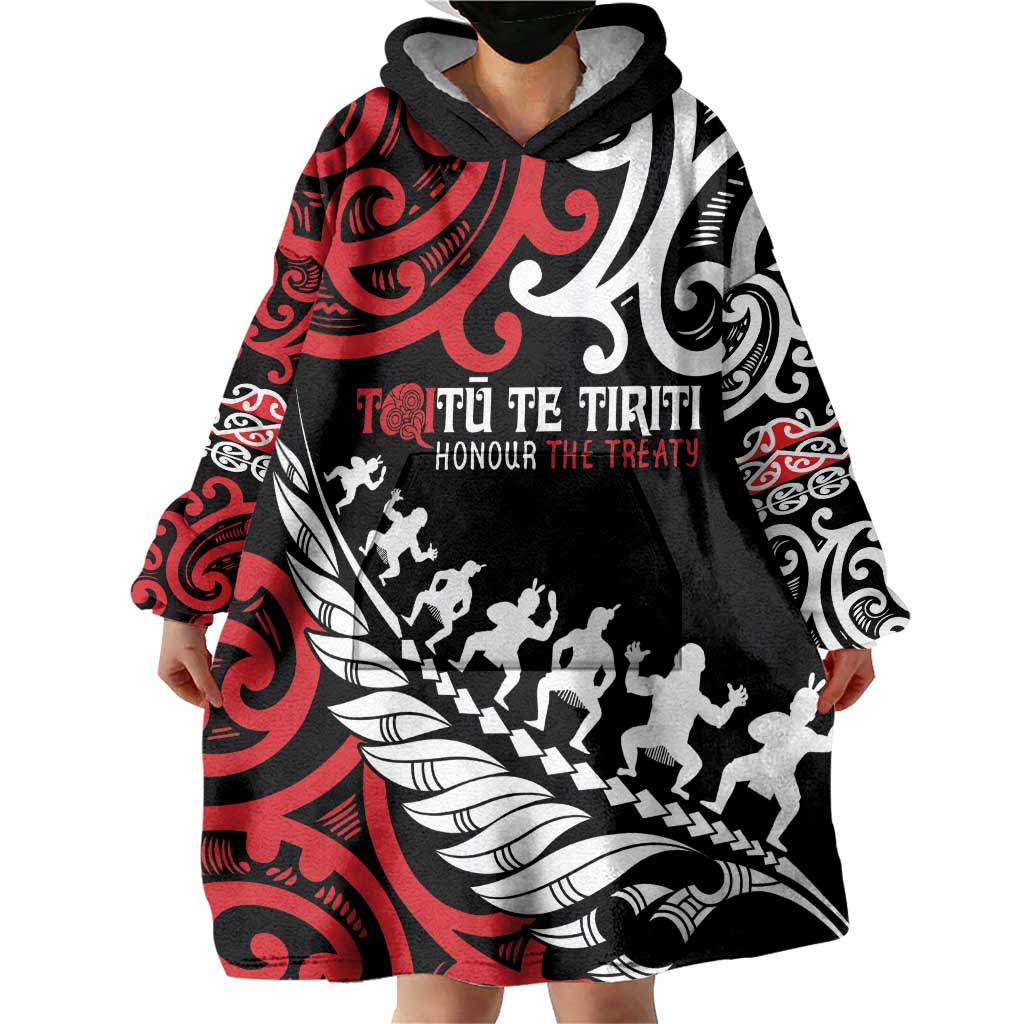 Honour The Treaty New Zealand Personalised Wearable Blanket Hoodie Toitu Te Tiriti Half Fern with Haka dance - Vibe Hoodie Shop