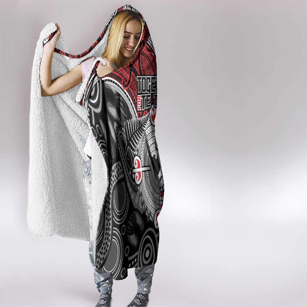 Aotearoa and Australia Hooded Blanket New Zealand Honour The Treaty Ake!Ake!Ake!