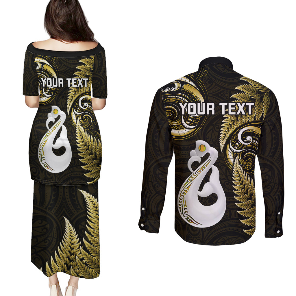 personalised-new-zealand-couples-puletasi-dress-and-long-sleeve-button-shirts-aotearoa-silver-fern-with-manaia-maori-unique-gold