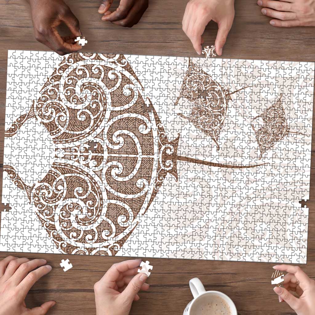 New Zealand Manta Ray Tattoo Puzzle Aotearoa Maori Haehae Beige - Vibe Hoodie