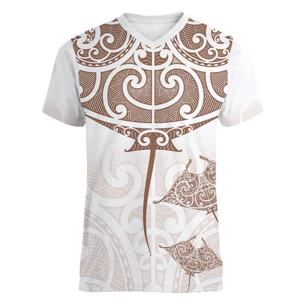 New Zealand Manta Ray Tattoo Women V-Neck T-Shirt Aotearoa Maori Haehae Beige - Vibe Hoodie