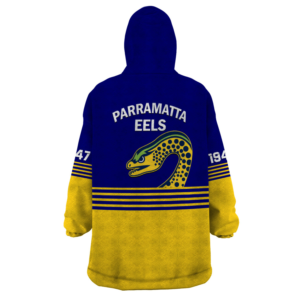 Eels Rugby Wearable Blanket Hoodie Parramatta 1947 Dynamic Blue - Vibe Hoodie Shop