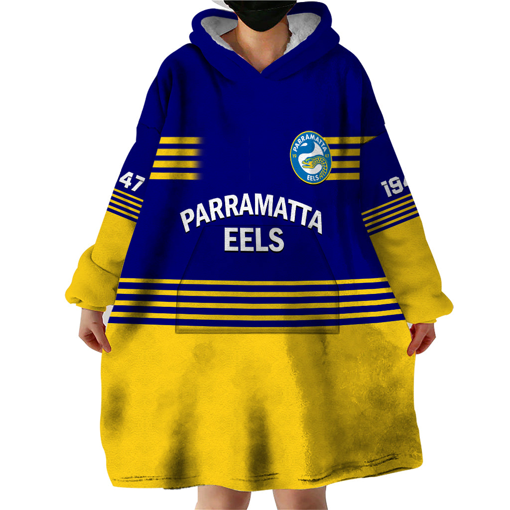 Eels Rugby Wearable Blanket Hoodie Parramatta 1947 Dynamic Blue - Vibe Hoodie Shop