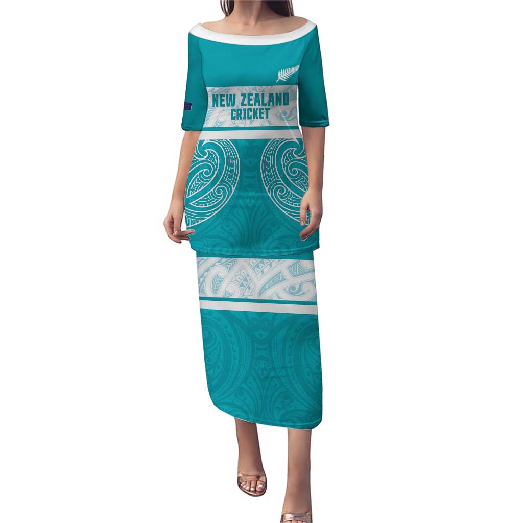 New Zealand Silver Fern Cricket Custom Puletasi Black Cap Teal Maori Pattern - Vibe Hoodie