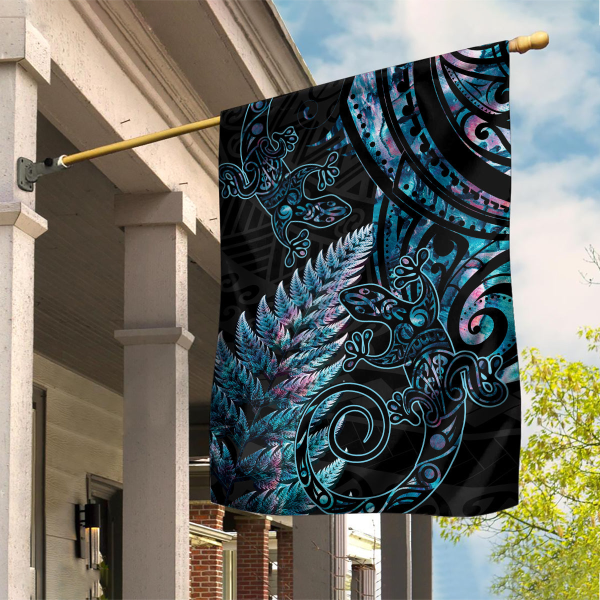 New Zealand Lizard Garden Flag Silver Fern Aotearoa Maori With Paua Shell - Vibe Hoodie Shop