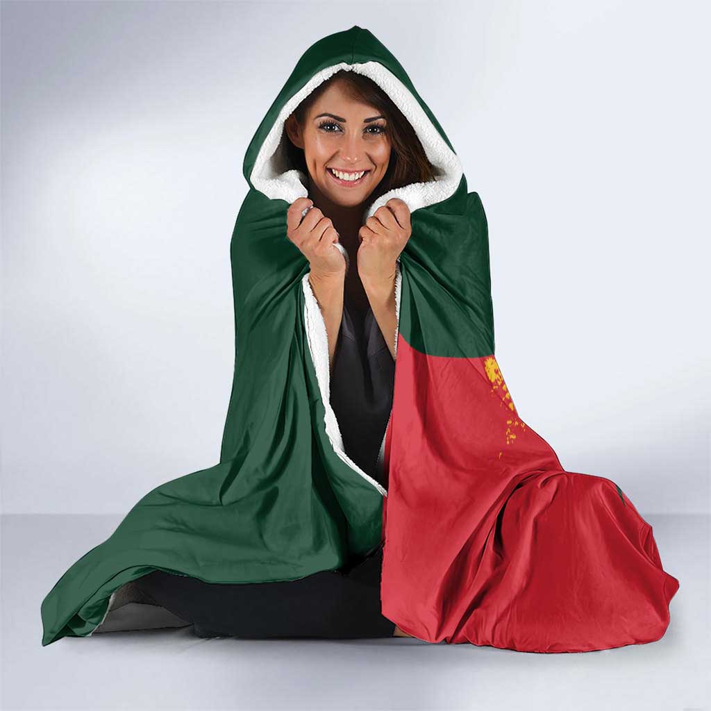 Custom Australia Tasmania Cricket Hooded Blanket Go Tasmanian Tigers - Grunge Style