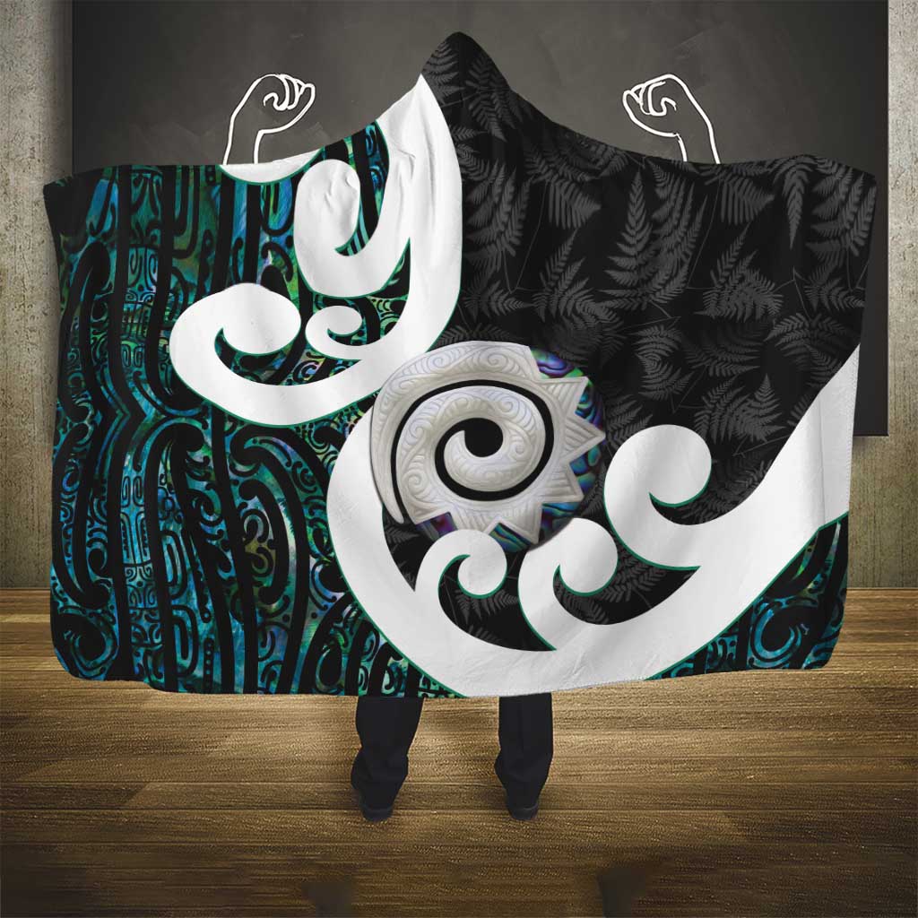 Aotearoa Koru Hooded Blanket Cyan Maori Paua Shell Mix Silver Fern