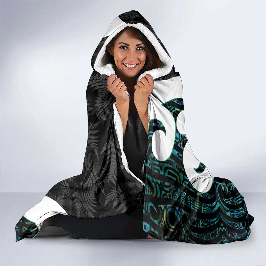 Aotearoa Koru Hooded Blanket Cyan Maori Paua Shell Mix Silver Fern