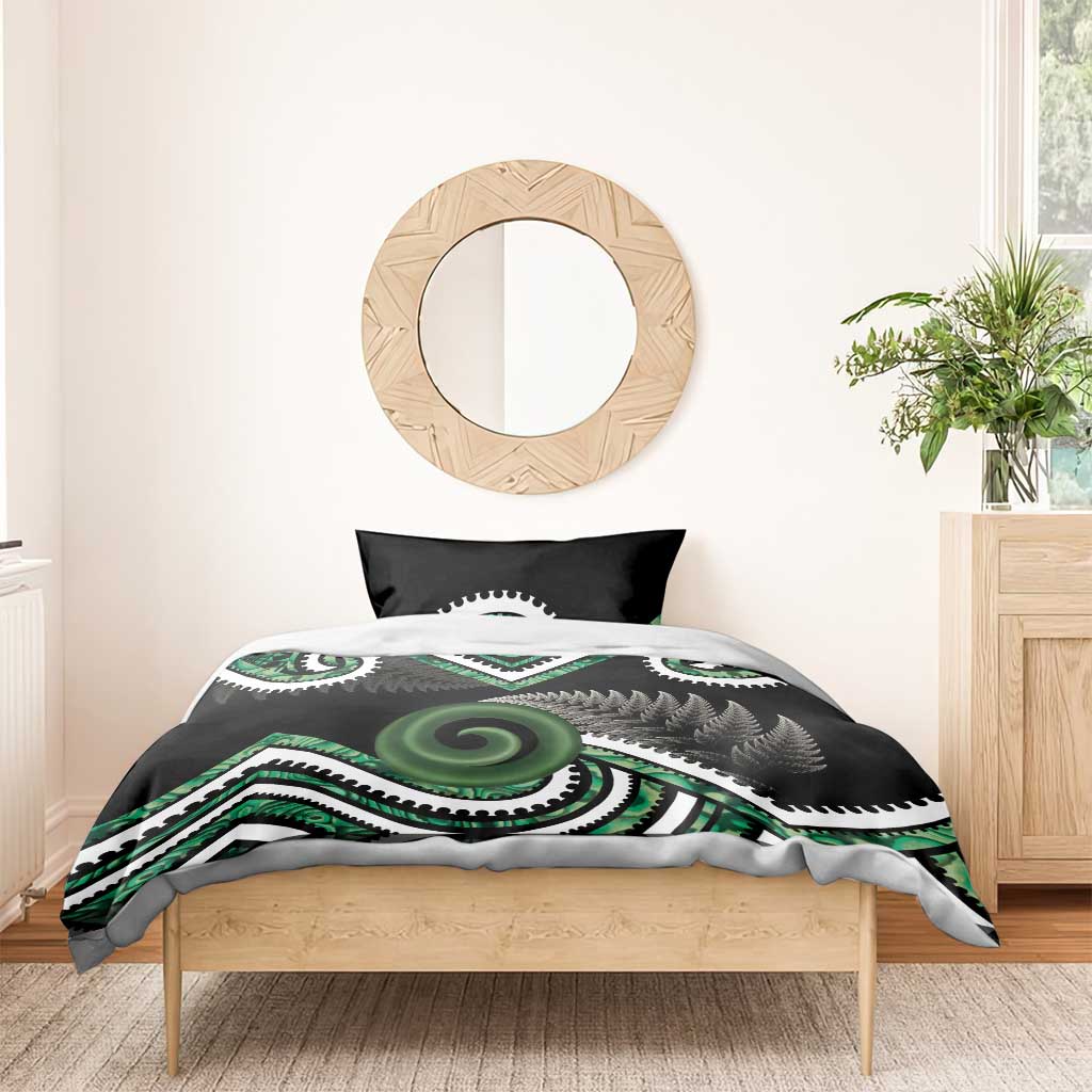 Koru Pounamu Aotearoa Bedding Set Maori Paua Shell Mix Silver Fern - Vibe Hoodie Shop