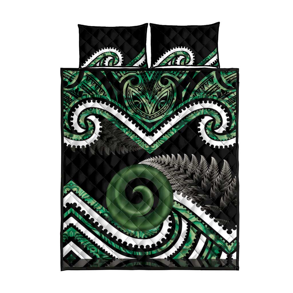 Koru Pounamu Aotearoa Quilt Bed Set Maori Paua Shell Mix Silver Fern - Vibe Hoodie Shop