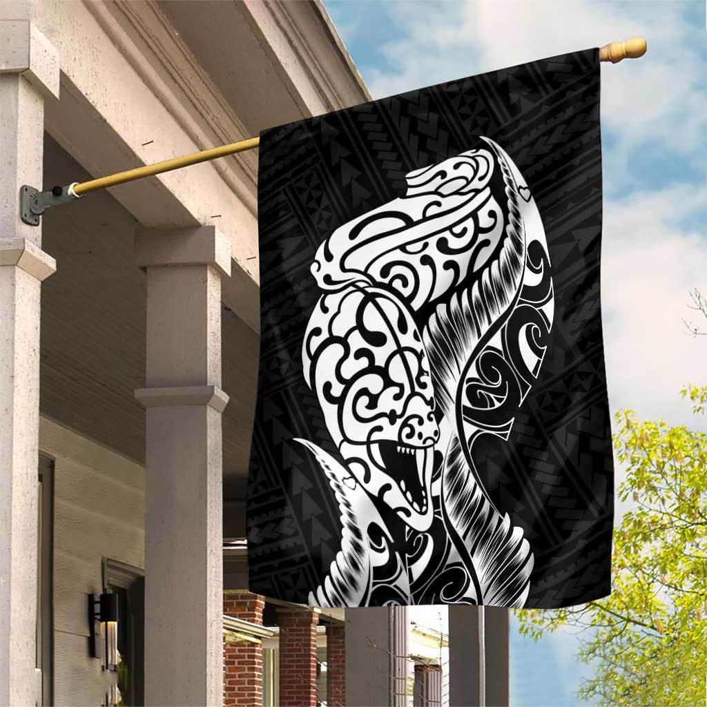 New Zealand Eel Garden Flag Tuna Aotearoa Maori Patten - Black - Vibe Hoodie Shop