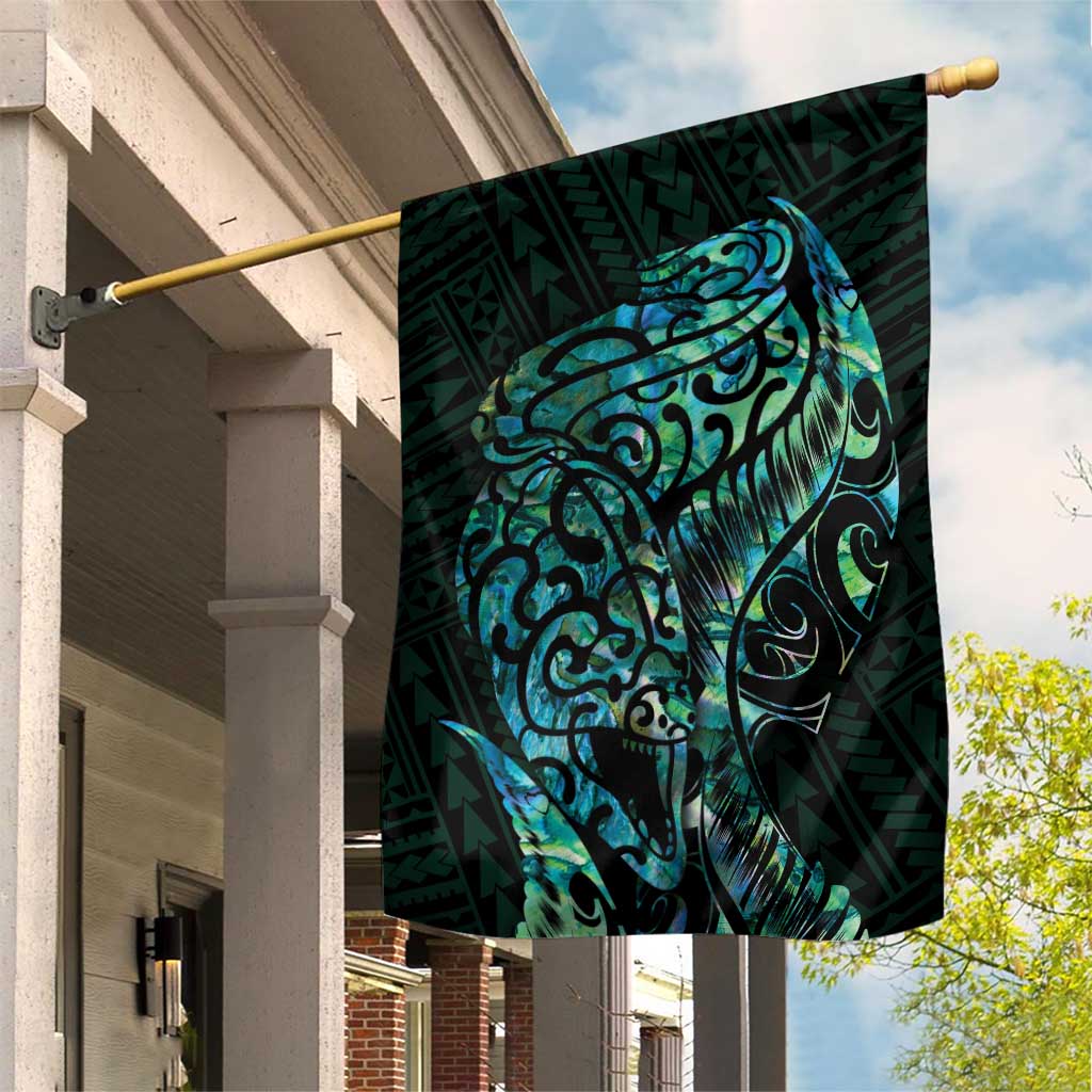 New Zealand Eel Garden Flag Tuna Aotearoa Maori With Paua Shell - Turquoise - Vibe Hoodie Shop