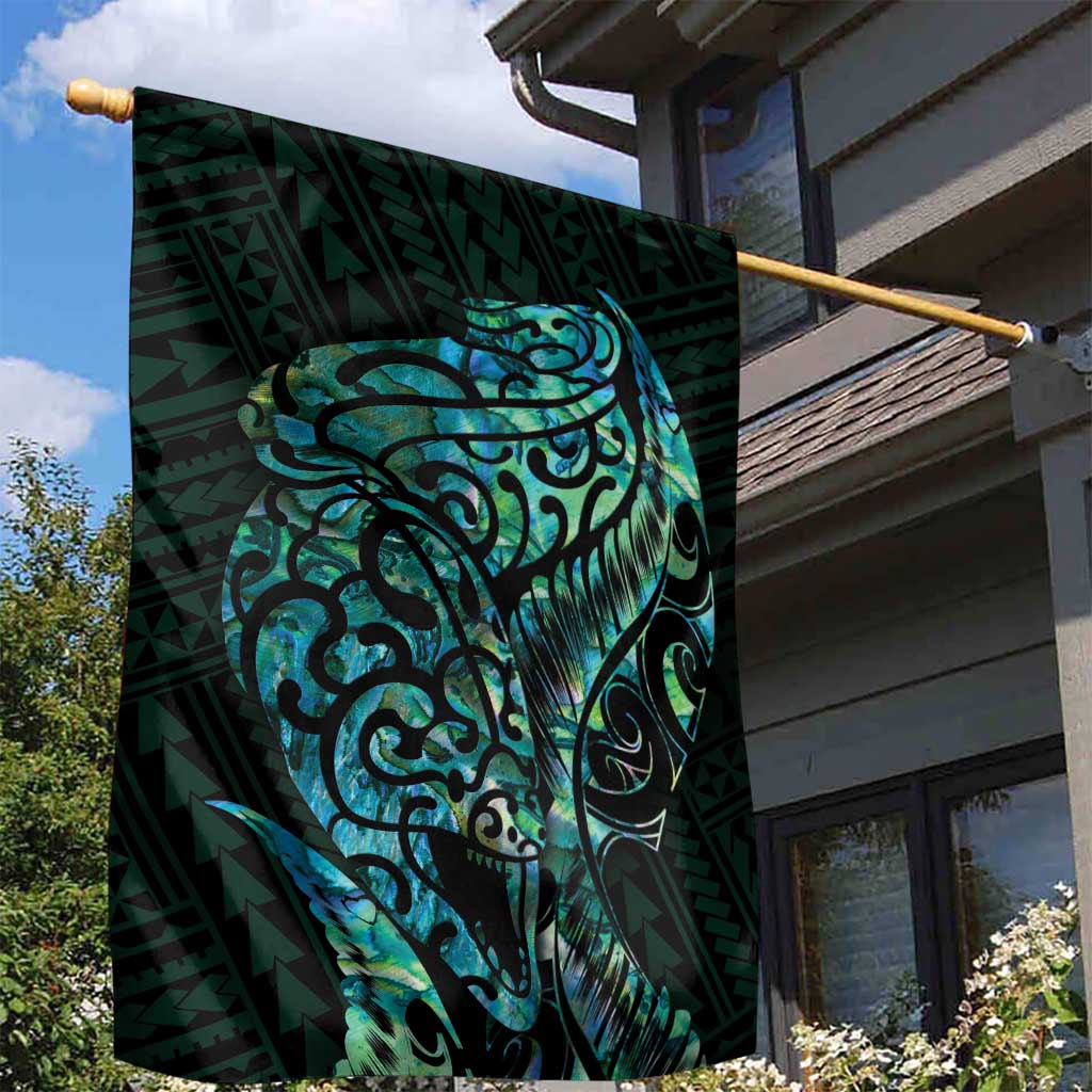 New Zealand Eel Garden Flag Tuna Aotearoa Maori With Paua Shell - Turquoise - Vibe Hoodie Shop