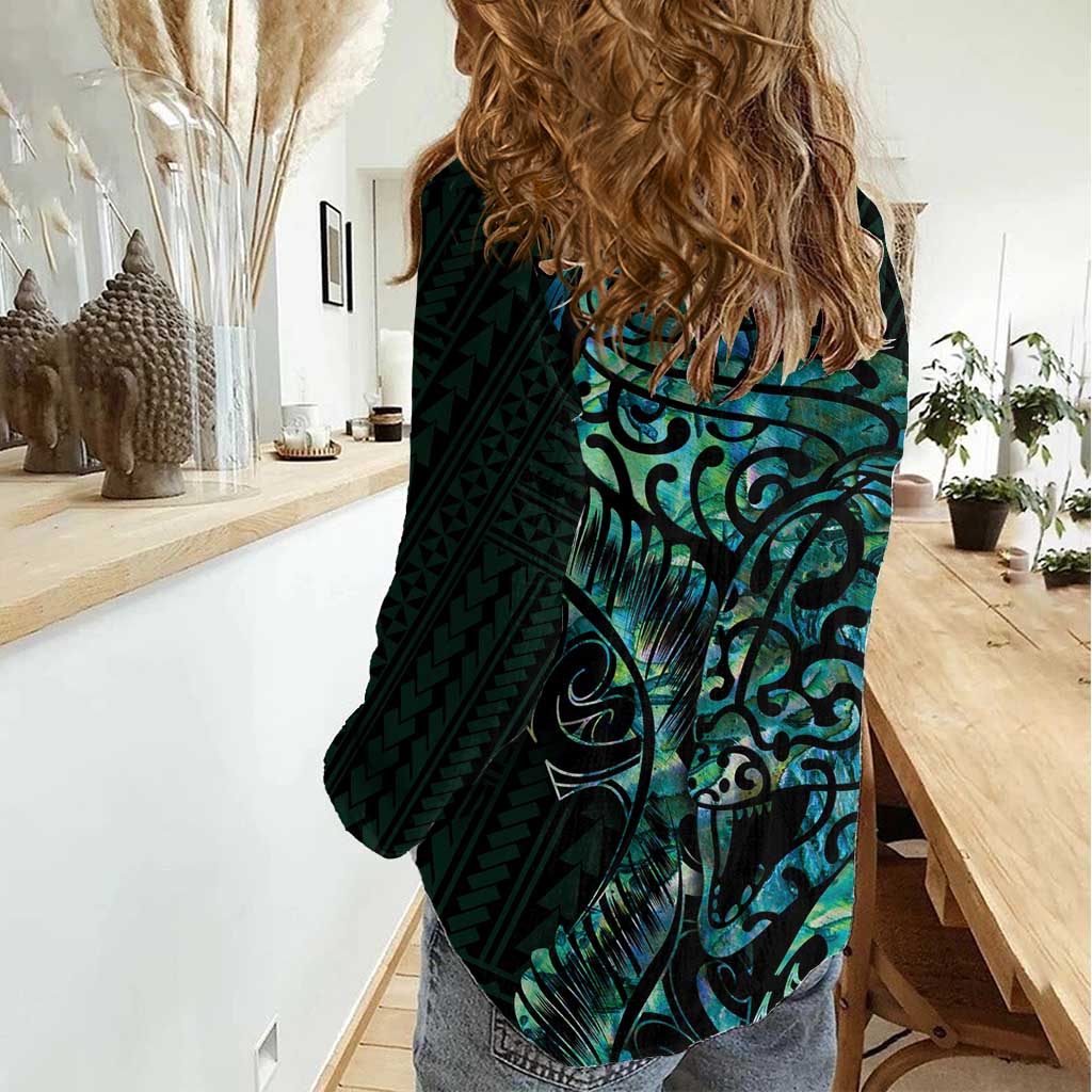 New Zealand Eel Women Casual Shirt Tuna Aotearoa Maori With Paua Shell - Turquoise - Vibe Hoodie Shop