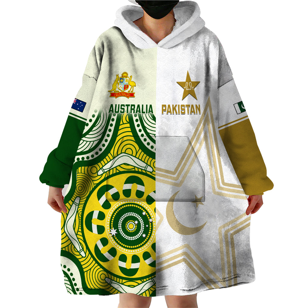 Australia And Pakistan Cricket Wearable Blanket Hoodie Boxing Day 2023 Test Aussie With Shaheens - Vibe Hoodie Shop