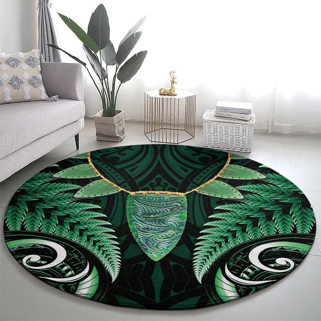 Aotearoa Pounamu Niho Round Carpet Silver Fern Mix Maori Pattern - Green