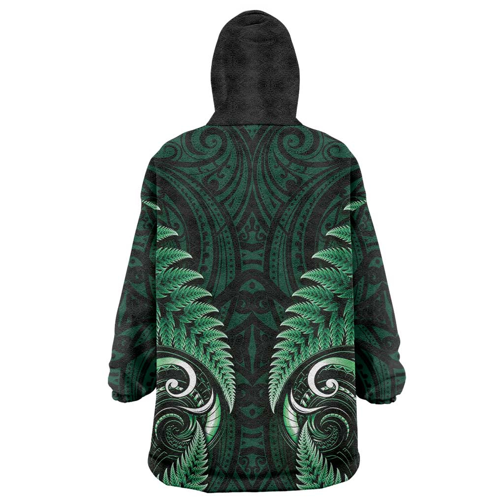 Aotearoa Pounamu Niho Wearable Blanket Hoodie Silver Fern Mix Maori Pattern - Green - Vibe Hoodie Shop