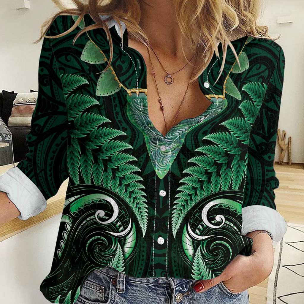 Aotearoa Pounamu Niho Women Casual Shirt Silver Fern Mix Maori Pattern - Green - Vibe Hoodie Shop