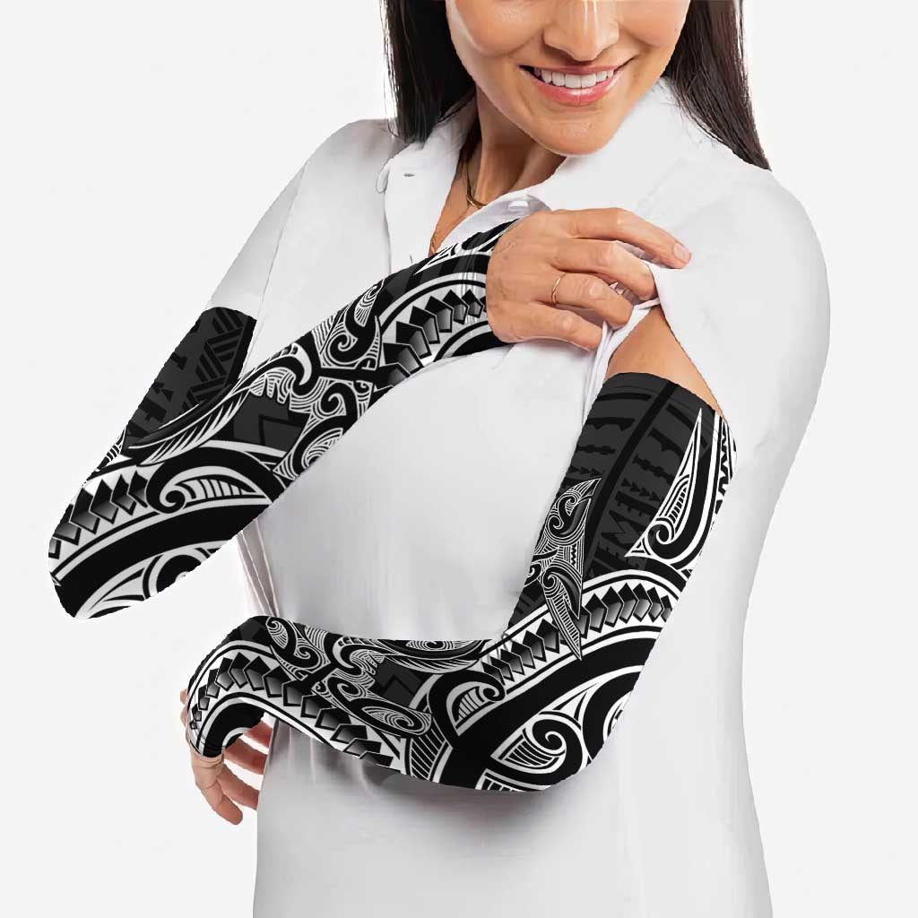 New Zealand Hammerhead Shark Arm Sleeves Maori Haehae Mangopare Black - Vibe Hoodie