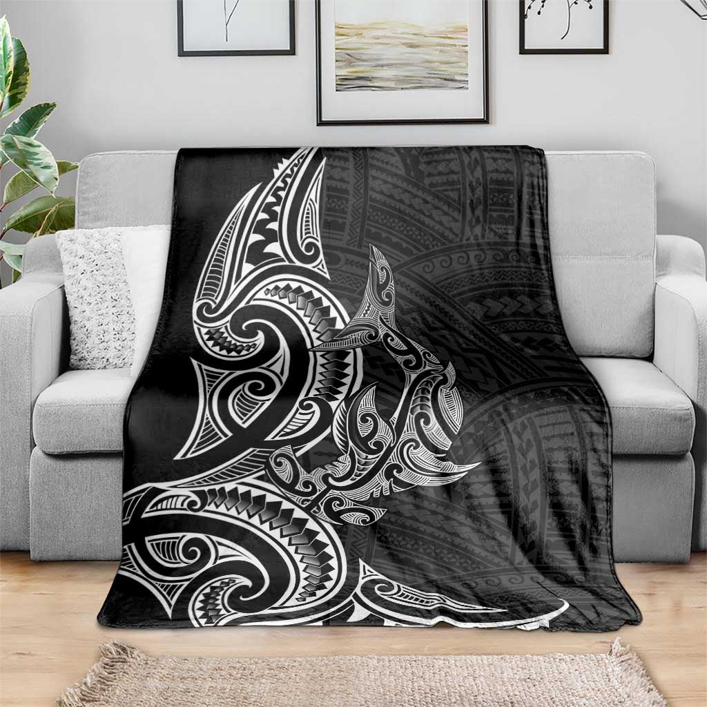 New Zealand Hammerhead Shark Blanket Maori Haehae Mangopare Black - Vibe Hoodie