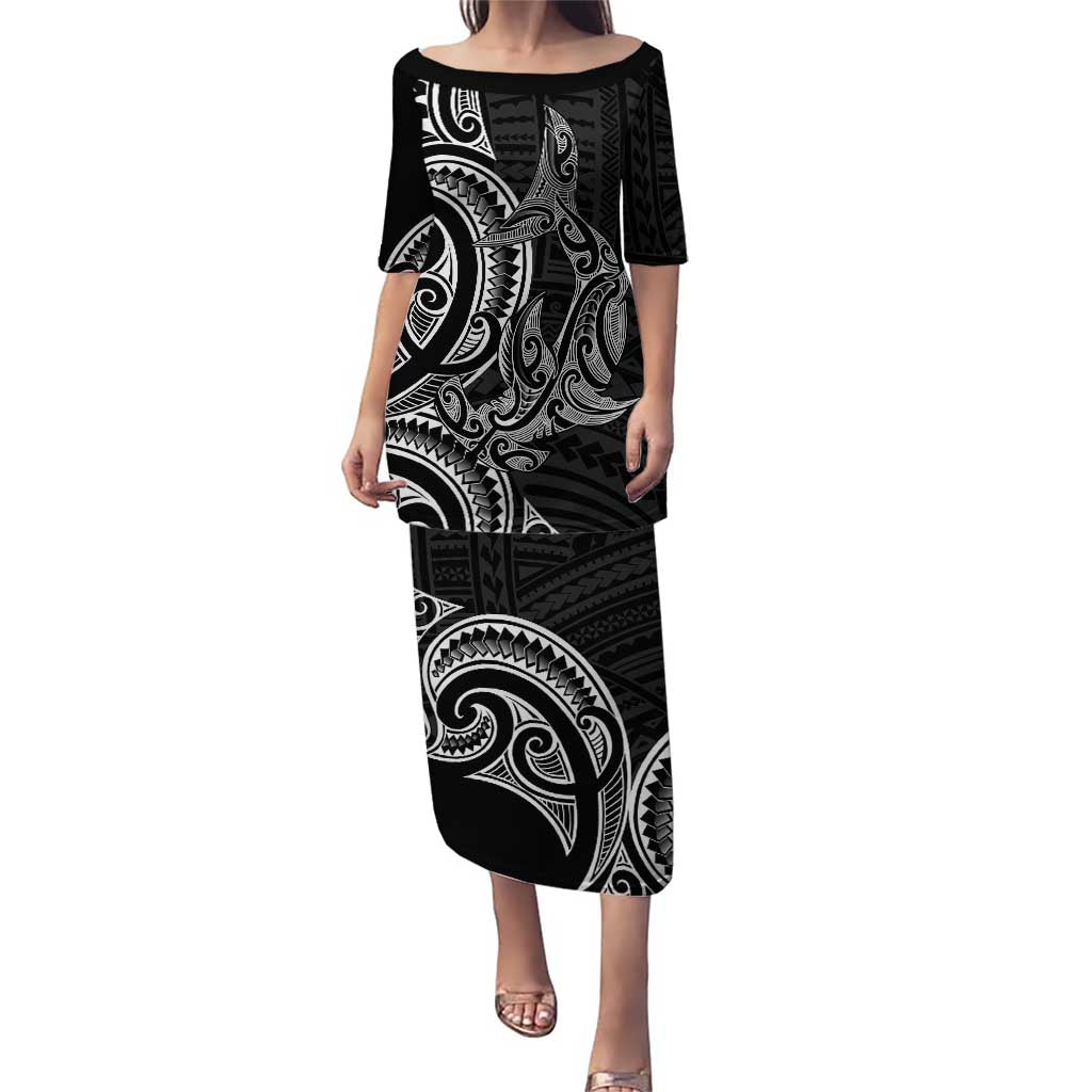 New Zealand Hammerhead Shark Puletasi Maori Haehae Mangopare Black - Vibe Hoodie