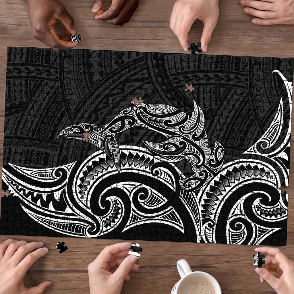 New Zealand Hammerhead Shark Puzzle Maori Haehae Mangopare Black - Vibe Hoodie