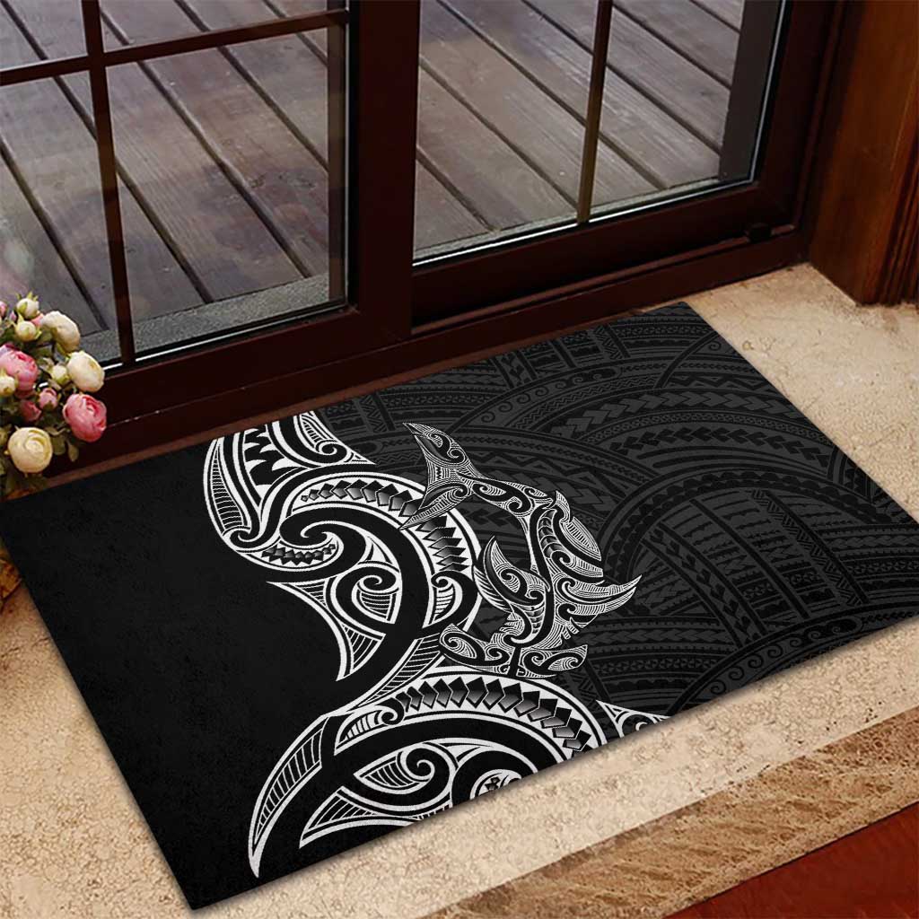New Zealand Hammerhead Shark Rubber Doormat Maori Haehae Mangopare Black - Vibe Hoodie