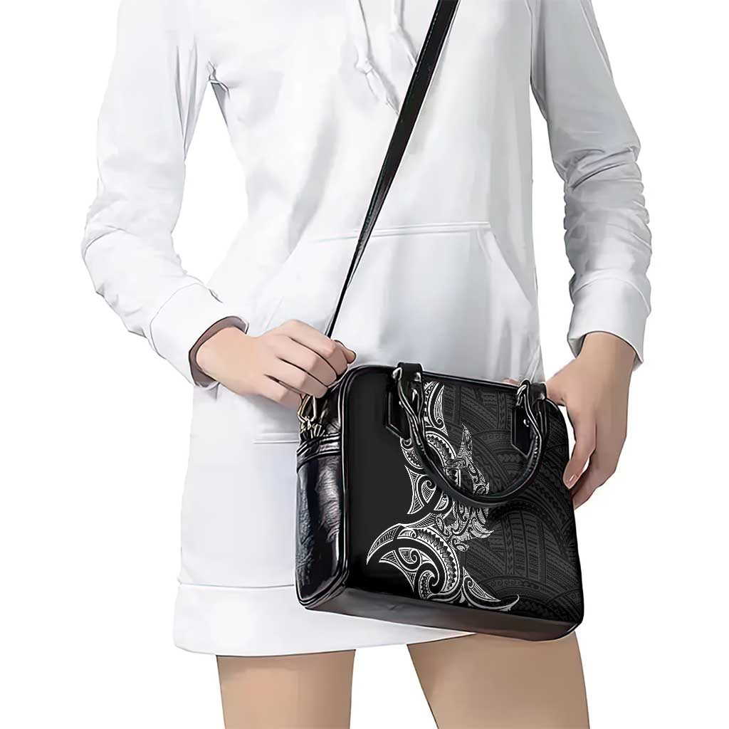 New Zealand Hammerhead Shark Shoulder Handbag Maori Haehae Mangopare Black - Vibe Hoodie