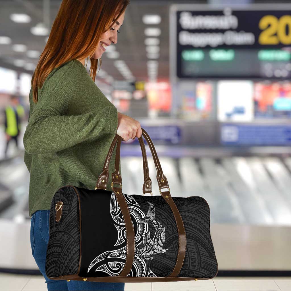 New Zealand Hammerhead Shark Travel Bag Maori Haehae Mangopare Black - Vibe Hoodie