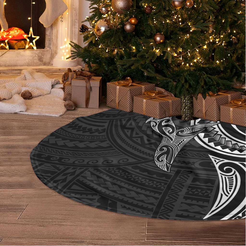 New Zealand Hammerhead Shark Tree Skirt Maori Haehae Mangopare Black - Vibe Hoodie