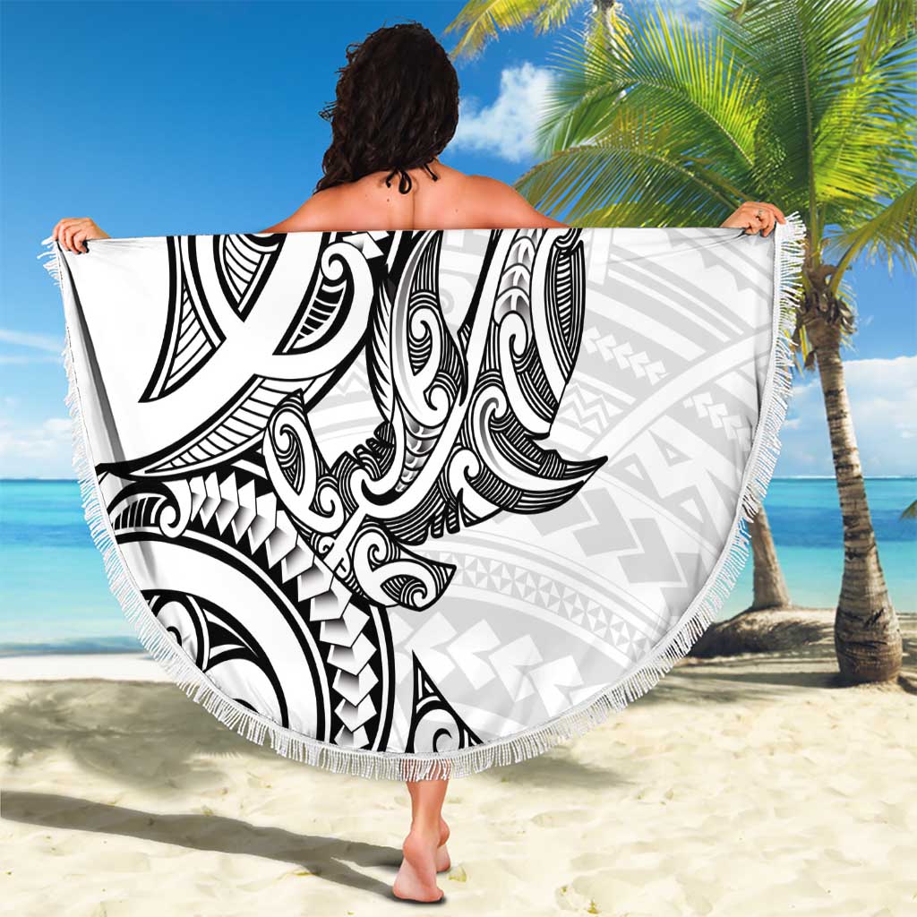 New Zealand Hammerhead Shark Beach Blanket Maori Haehae Mangopare White - Vibe Hoodie