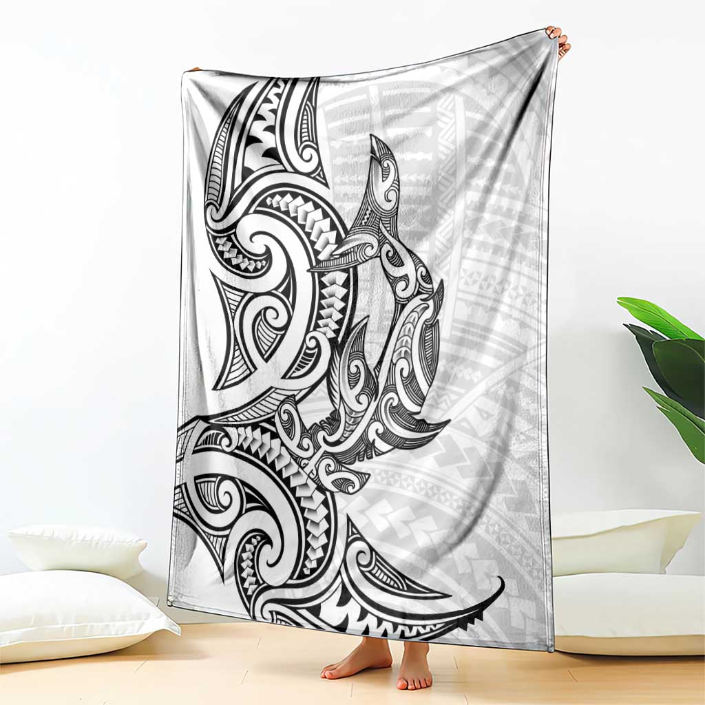 New Zealand Hammerhead Shark Blanket Maori Haehae Mangopare White - Vibe Hoodie