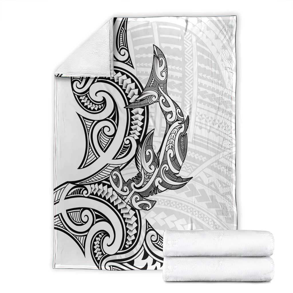 New Zealand Hammerhead Shark Blanket Maori Haehae Mangopare White - Vibe Hoodie